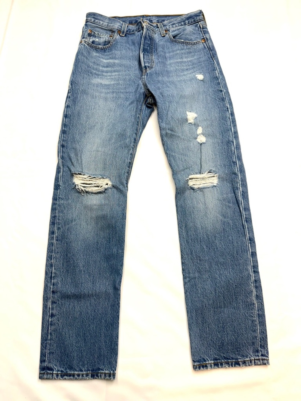 Levi's Distressed Straight-Leg Jeans in Blue